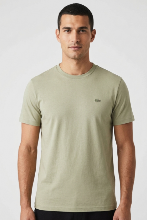 Kktc_app_model_stnde_gster_bacaktan_yukar_kuma_tr_benzesin_4b03f3a9-de2f-4506-b09e-361168343f47