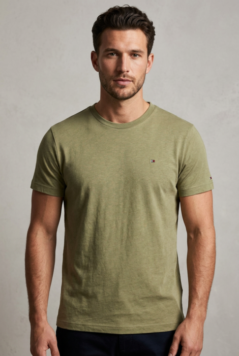 Kktc_app_model_stnde_gster_bacaktan_yukar_kuma_tr_benzesin_f064412c-b0e8-41b6-9ae1-f2758cde698d